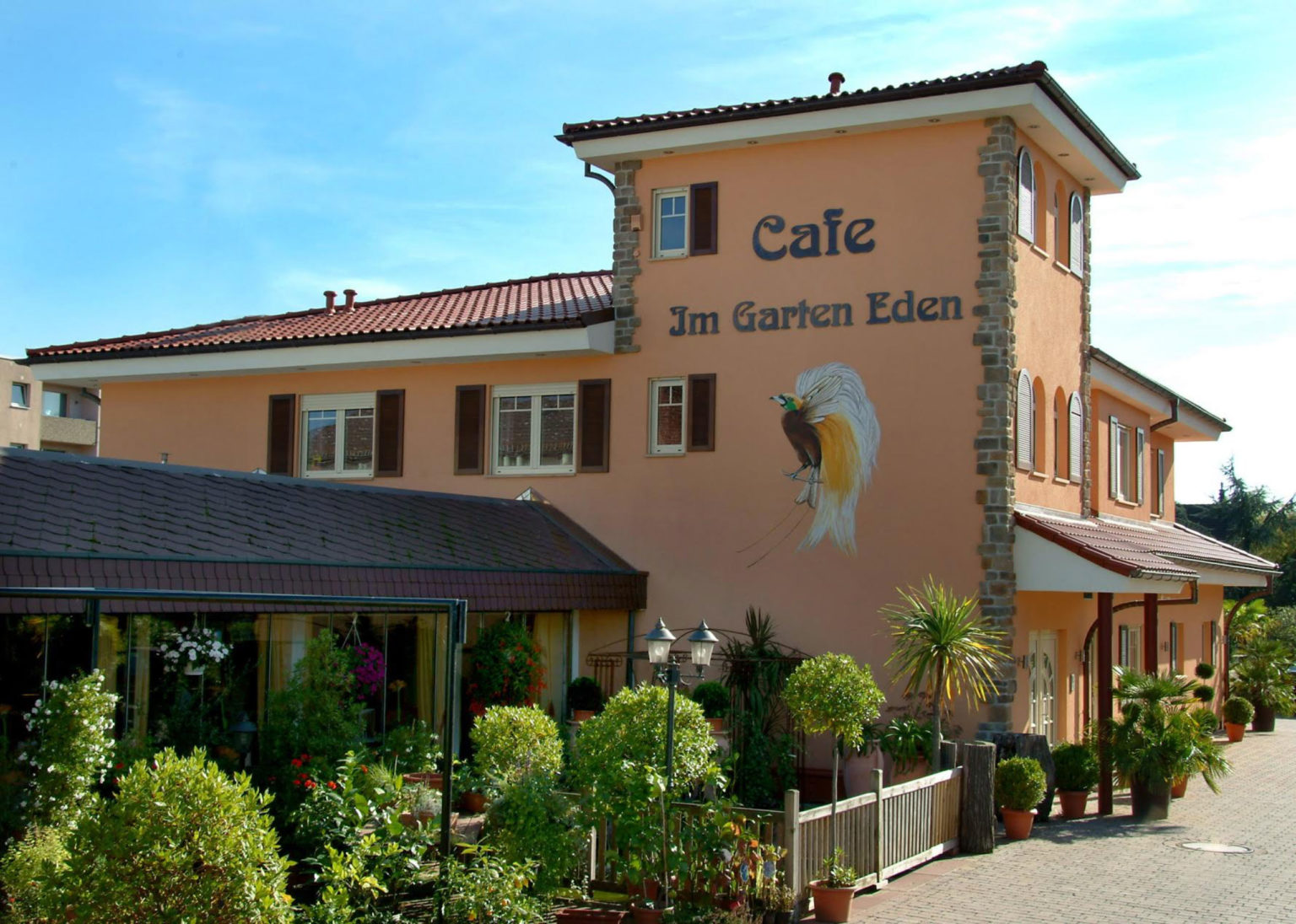 Startseite Cafe und Blumen Im Garten Eden